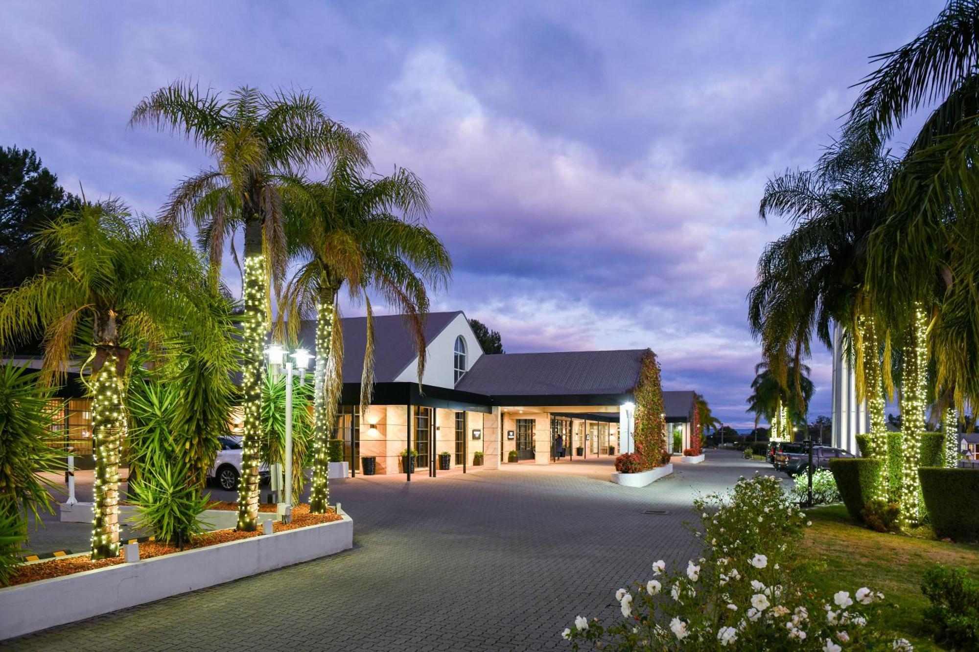 Powerhouse Hotel Tamworth By Rydges Εξωτερικό φωτογραφία The Palms Hotel and Spa
